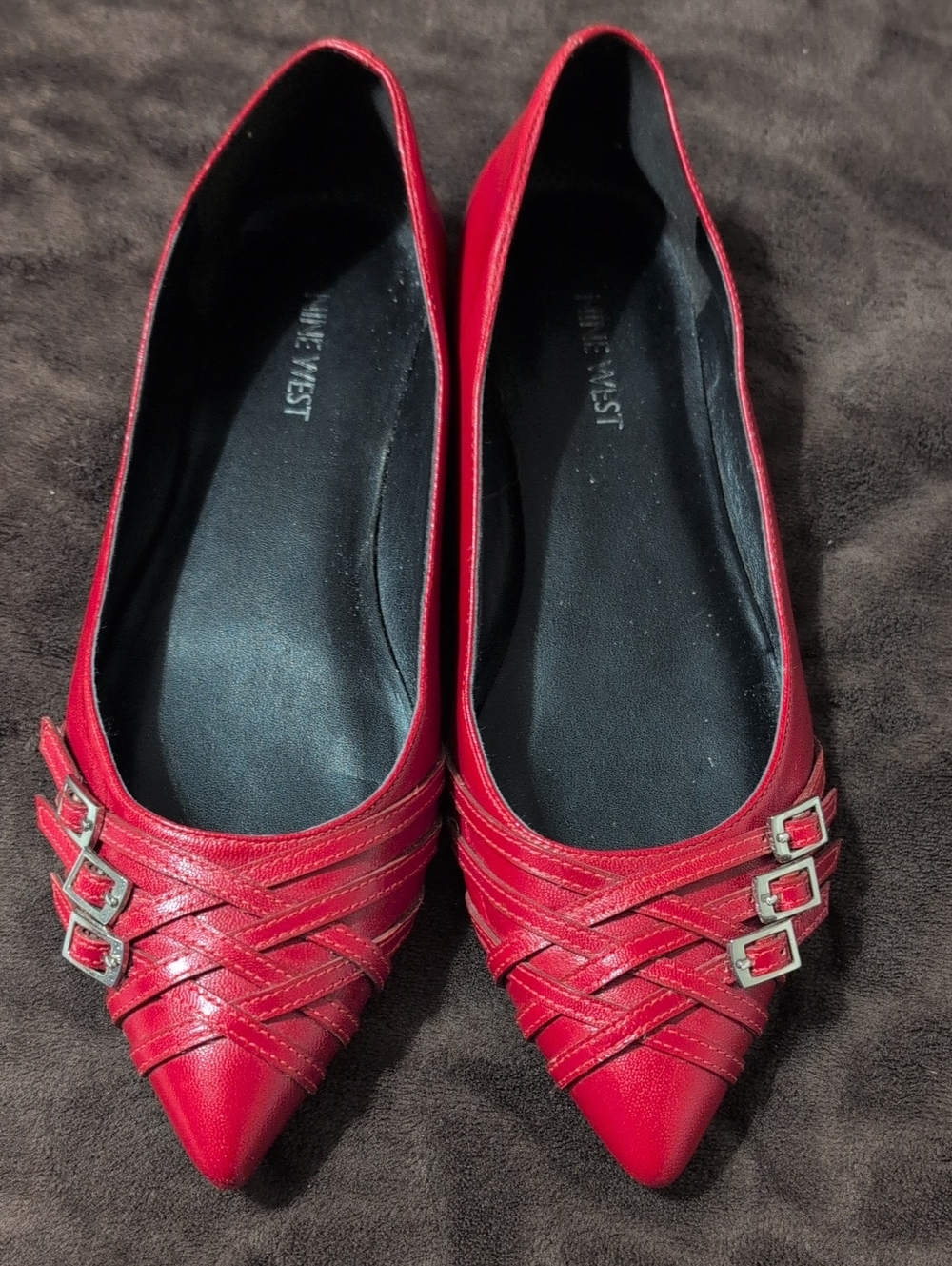 JUST REDUCED!!  2 Pairs Nine West Pointed Toe Flats in Gray and Red with Buckles - Picture 6 of 6